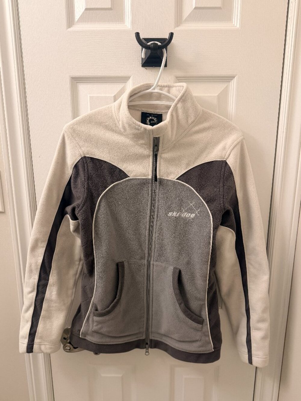 Ladies BRP Mid Layer Fleece in Color-blocked Grey and Winter White, Size Medium